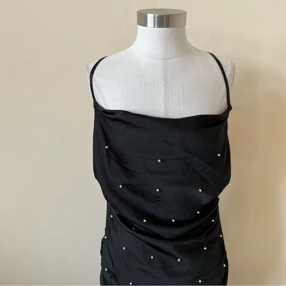 ASTR the label String Of Pearls Mini Dress Black 17486 - Picture 4 of 8